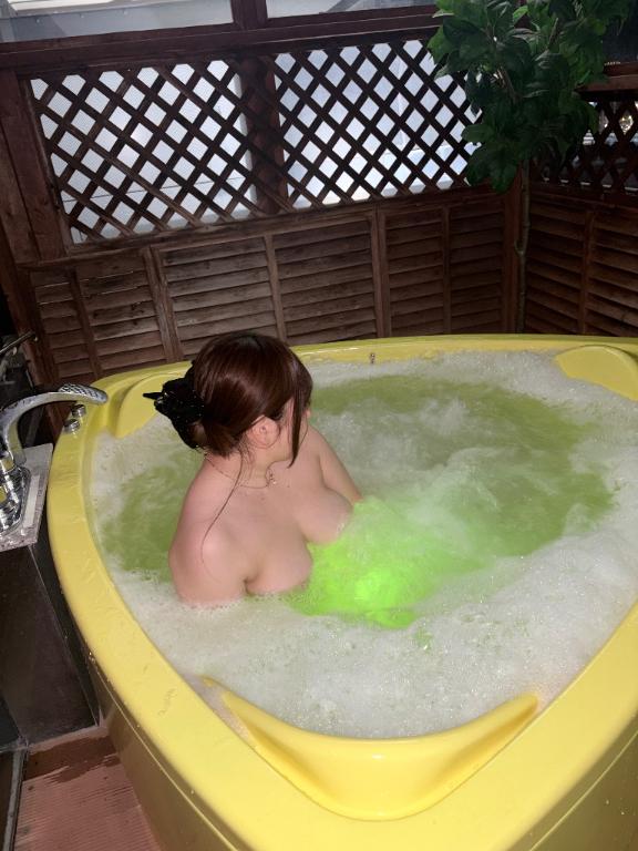 04/14 00:33体験　れな