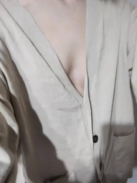 おはようございます🕊𓂃𓈒𓏸︎︎︎︎/新人　さよ