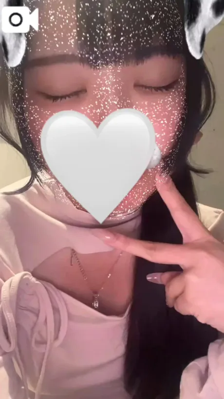 - ̗̀📣🤍/なつき
