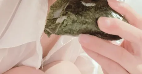 もぐもぐ🍙/ちほ