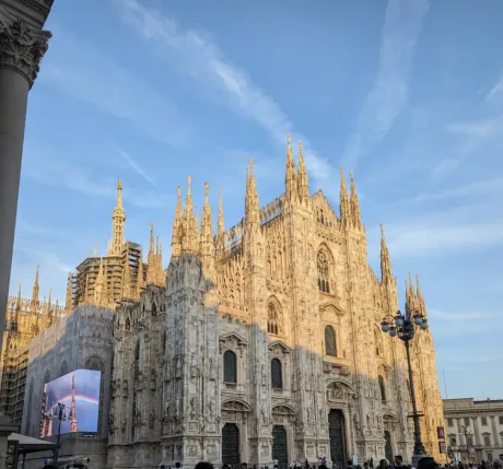 本日出勤/小田　あかり
