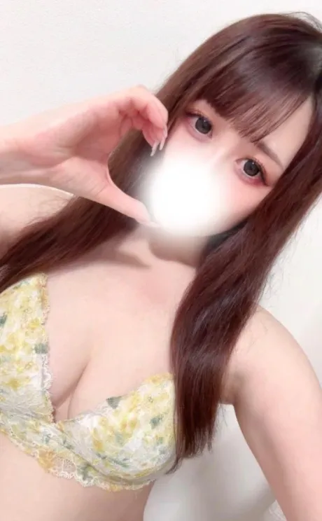 こんばんは🌛/さき【低身長・神乳・細身・美少女＝神】