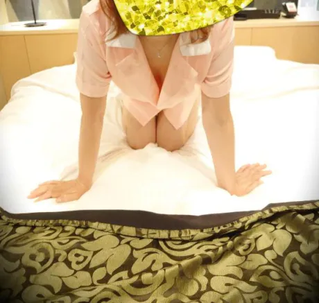 ★まみ★極上熟女店長激押し！隣の人妻お口で愛して