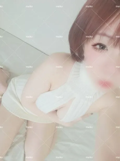 まいこ人妻の楽園