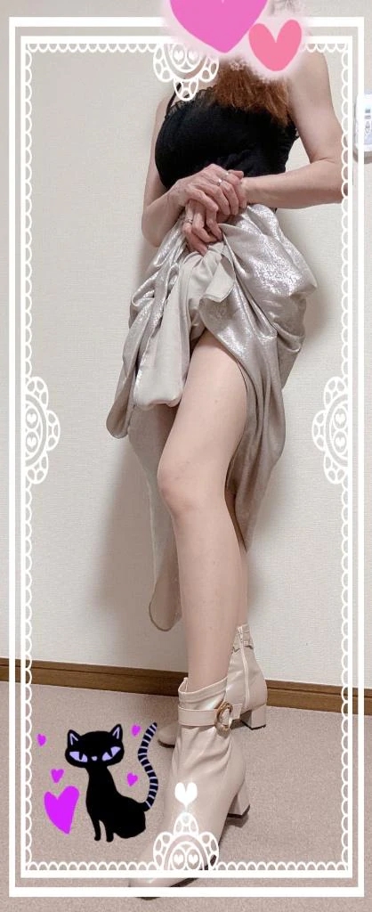 いずみ★色気漂う艶やかな熟女隣の人妻お口で愛して