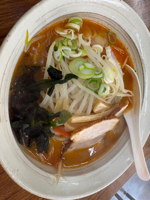 しおり素敵な女の子は好きですか?