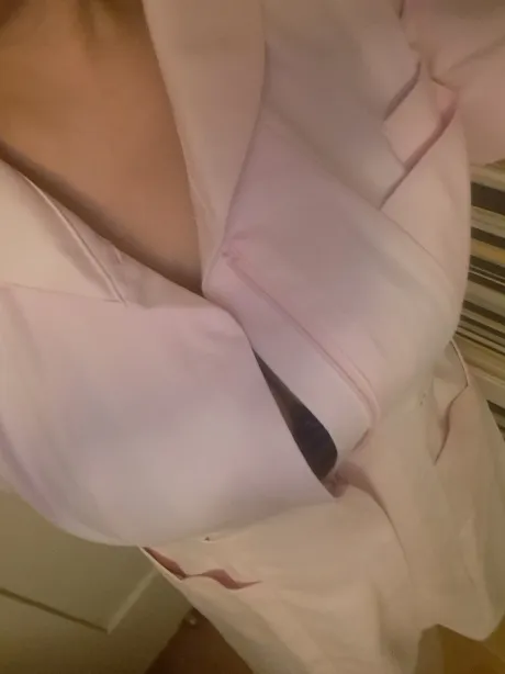 今、お店にいます！/ちひろ（沿岸）〔即プレイOK〕