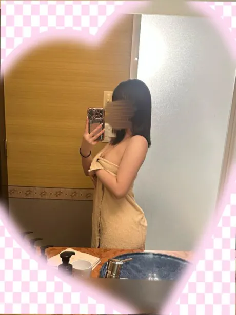 にこる素敵な女の子は好きですか?