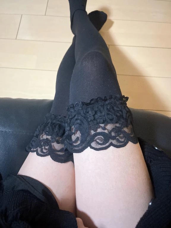 ニーハイ好きのおにーさん集まれー︎💕︎︎💕︎