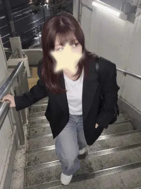 サラMadonna-マドンナ-