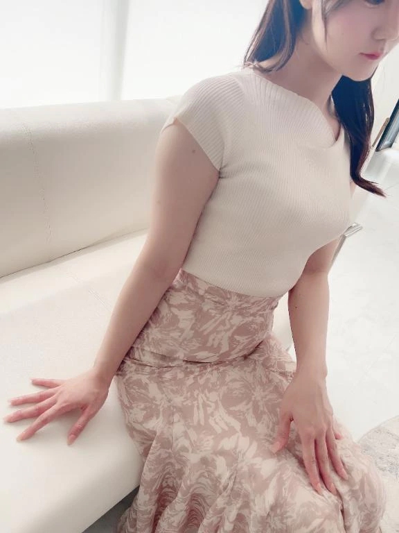 寝まする