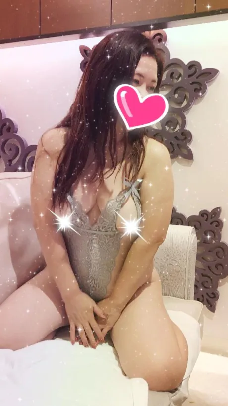 かおり★もうだめイキ過ぎ敏感乳隣の人妻お口で愛して