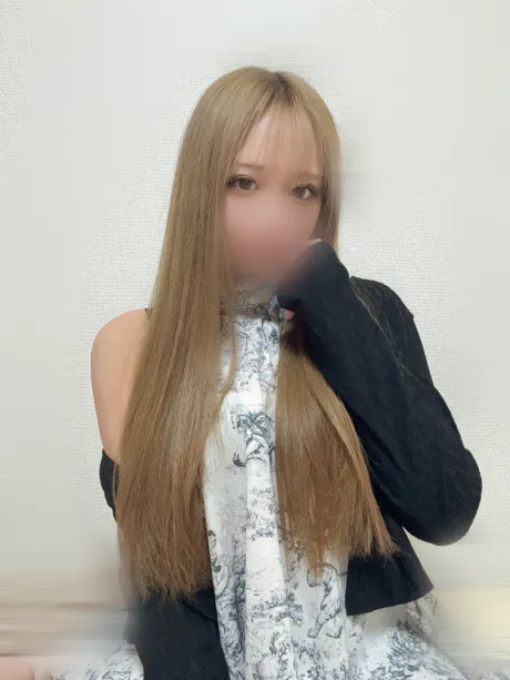 新人とわティアラ