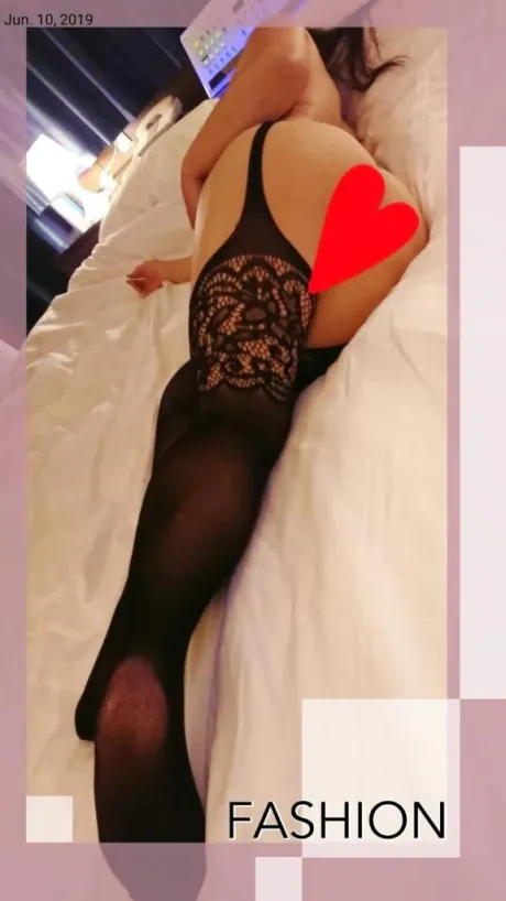 かおり★もうだめイキ過ぎ敏感乳のブログ ☆今月の出勤表🌸☆