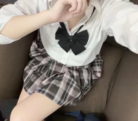 退勤‎𖤐 ̖́-‬/みゆ