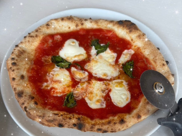 ももこです(^з^)昨日の昼