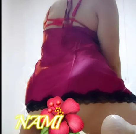 なみ人妻の楽園