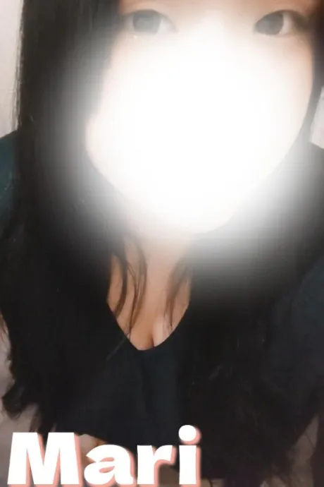 まり★溢れる豊満爆乳若妻隣の人妻お口で愛して