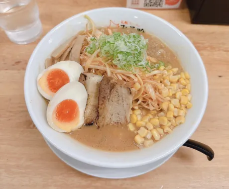 ラーメンは飲みもの/ことみ【弘前黒石】