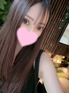 新人らきティアラ