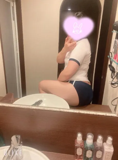 れの★おっとり人妻隣の人妻お口で愛して