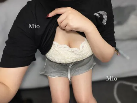 ミオMadonna-マドンナ-