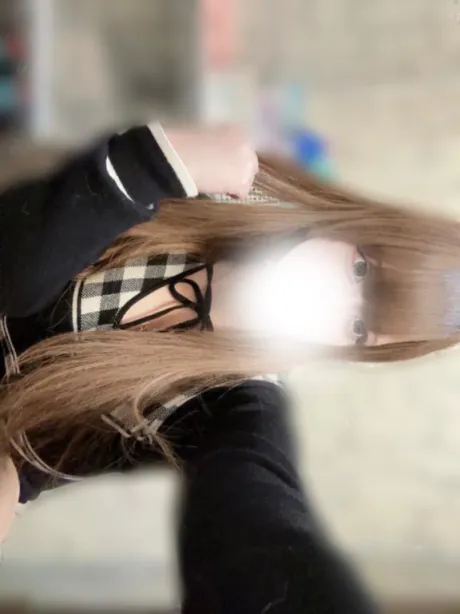 ゆあ素敵な女の子は好きですか?