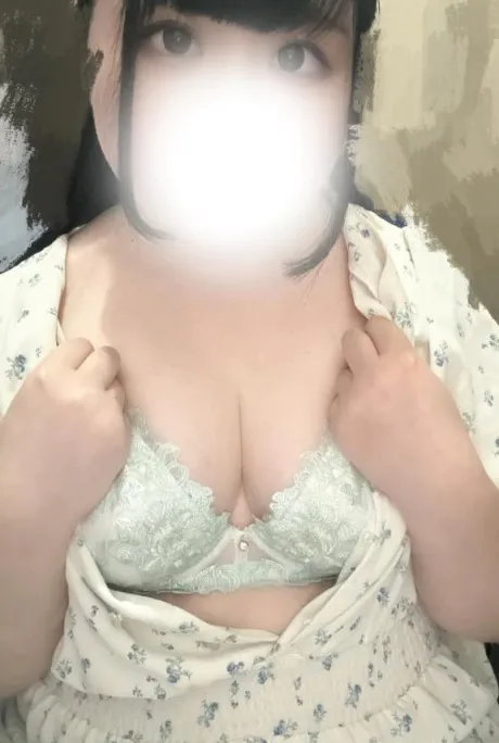 みい白いぽっちゃりさん-仙台店-