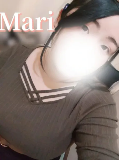 まり★溢れる豊満爆乳若妻隣の人妻お口で愛して