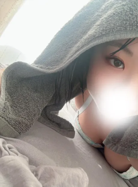 えれな素敵な女の子は好きですか?