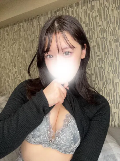 新人　かすみ素敵な女の子は好きですか?