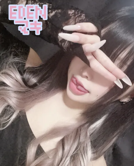 マキ【EDENコース】青森出勤EDEN