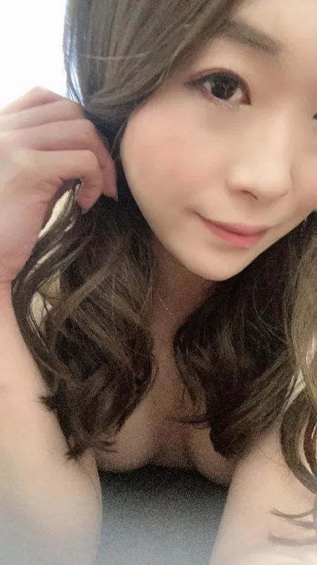 櫻井美咲（ニューハーフ）人妻生レンタルーNTRー