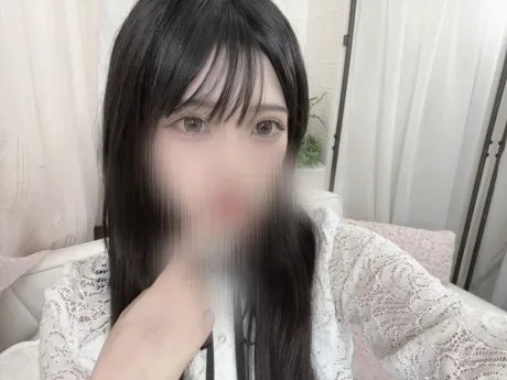 新人るあティアラ