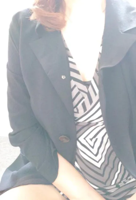★まみ★極上熟女店長激押し！隣の人妻お口で愛して