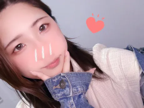 しおり素敵な女の子は好きですか?