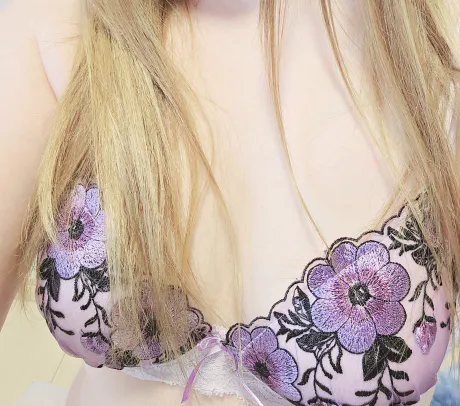 浜辺 みのりELEGANCE