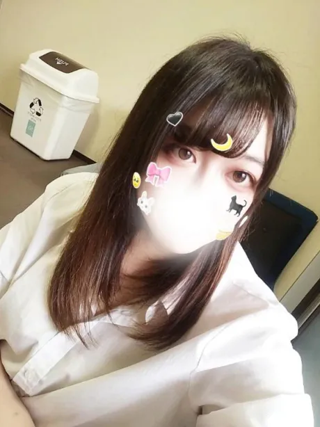 まだ足りないよ…🥺/あやな