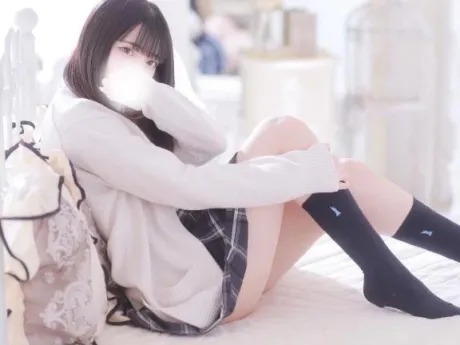 もなTEKOKI GIRLS COLLECTION