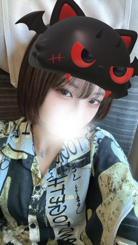 手間取りすぎ😵‍💫💭/えれな