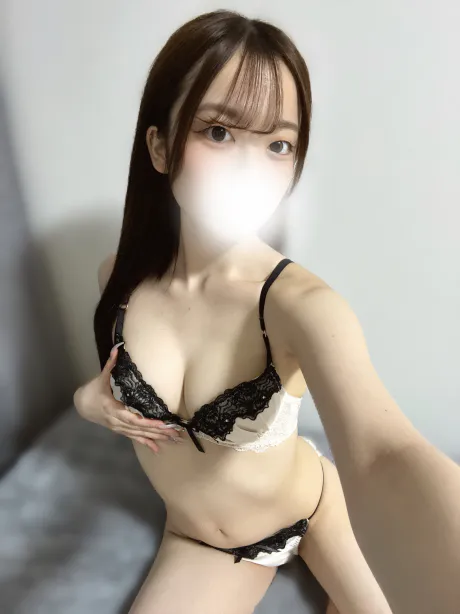 5日目‎🖤/新人みおな