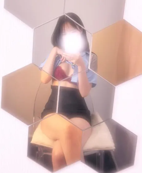 あいみ素敵な女の子は好きですか?