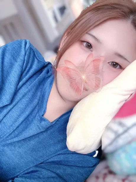 しおり素敵な女の子は好きですか?