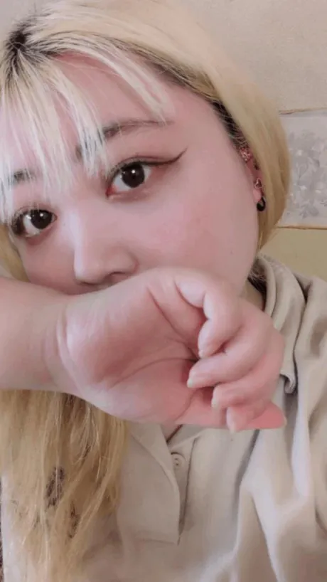 好みはどっち？❤/ひなの