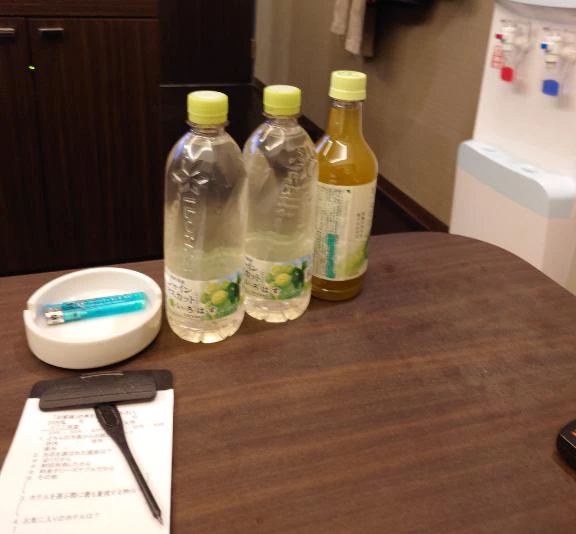 ★まみ★極上熟女店長激押し！隣の人妻お口で愛して