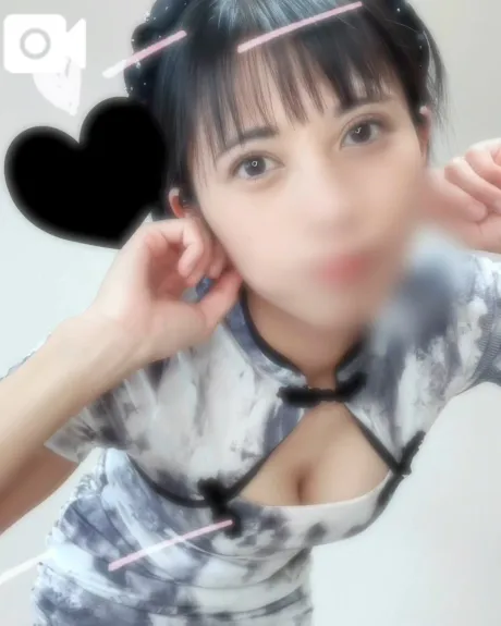 りあん　奥様のブログ 私に似てるAV女優🩵