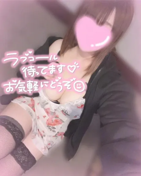 イチゴ人妻生レンタルーNTRー