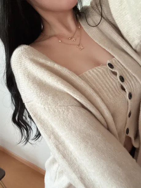 💌エースの仲良し様〜🫶🏻✨/ユアン【青森】扉あけて即Kiss♡