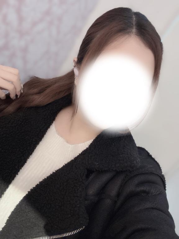 推しにしてね🩵/シオリ