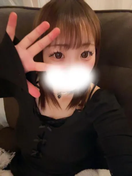 業界未経験　らいなロイヤルクラブ